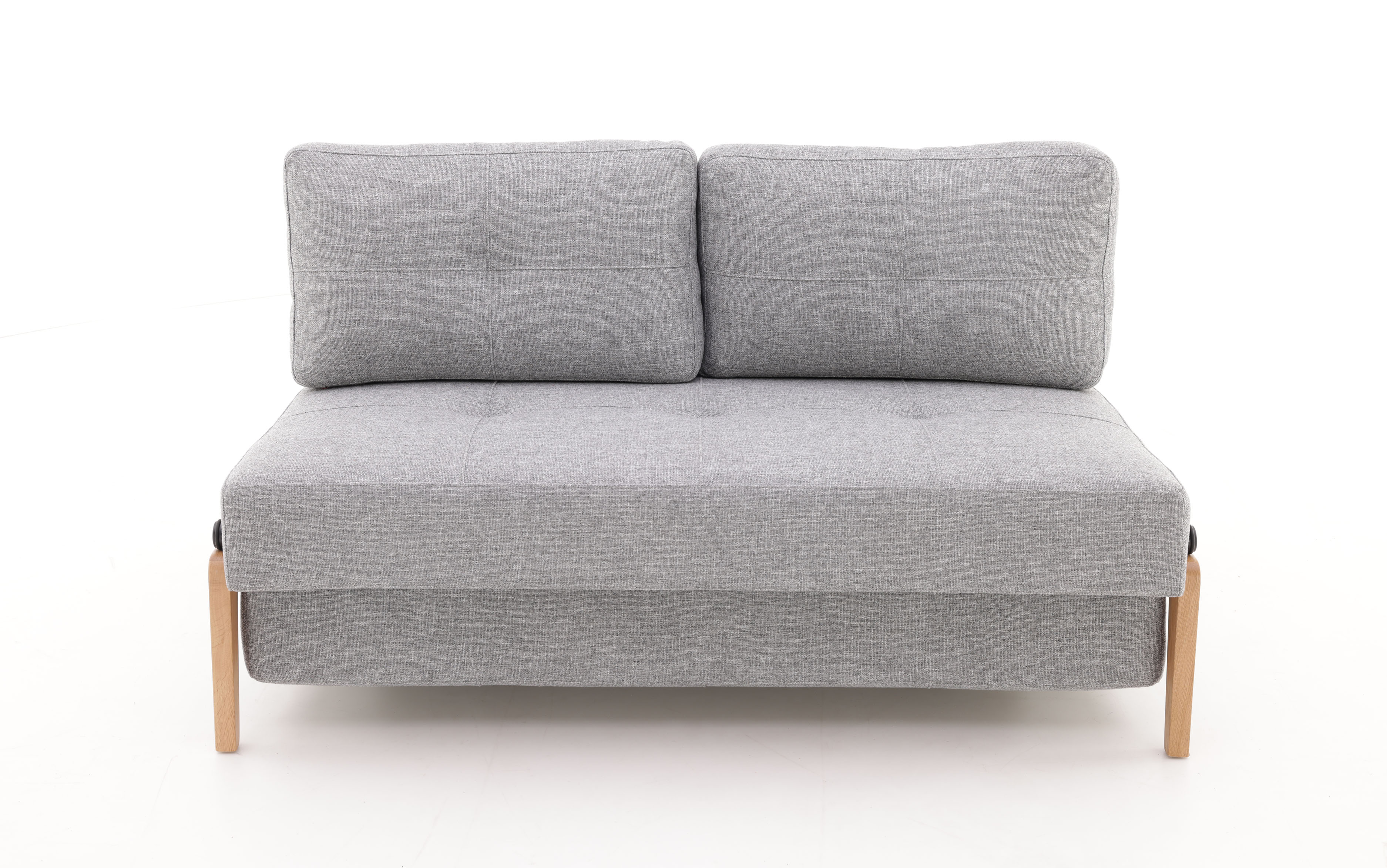 Sofa Cubed z nogami drewnianymi (pow. sp. 140 cm x 200cm)
