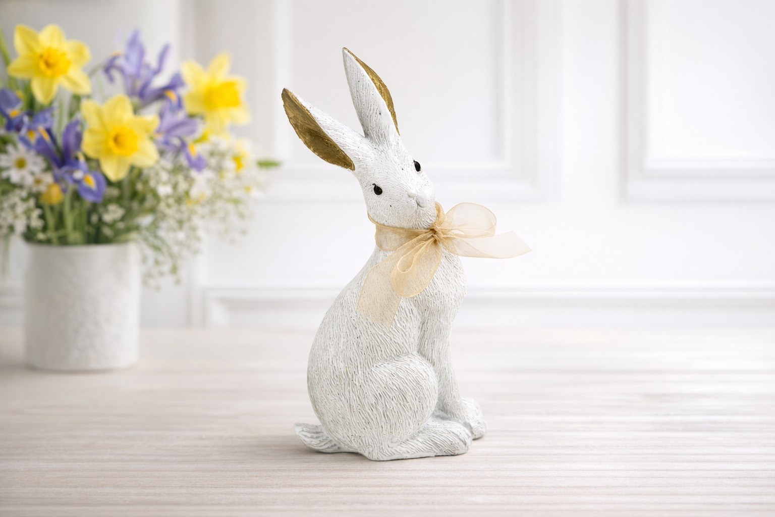 Figurka z tworzywa Biały Królik 20 cm GJ0382