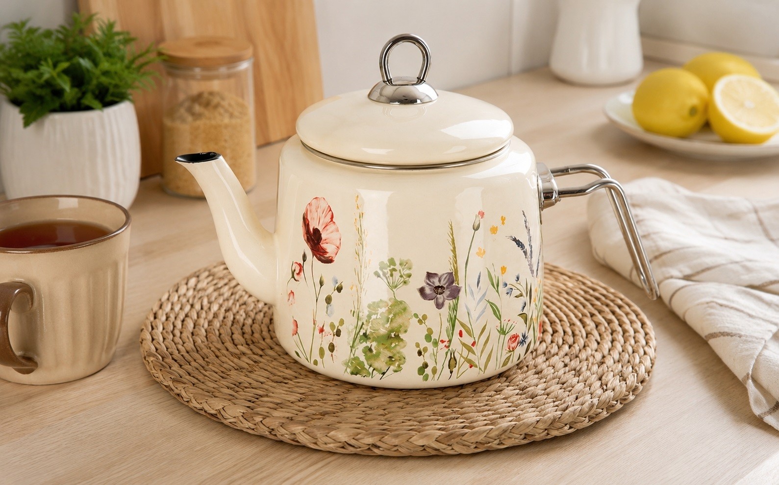 Czajnik emaliowany 1,6 L Maki